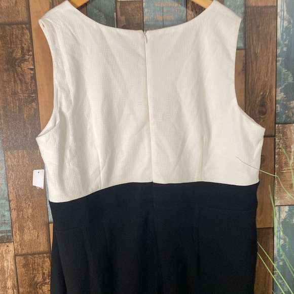 Salon studio 24W black and white sleeveless dress - Picture 12 of 15